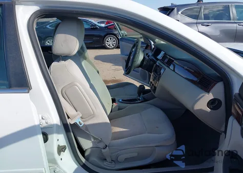 2011 Chevrolet Impala Ls z USA, uszkodzony, nr VIN 2G1WF5EK0B1208430